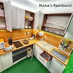 Matsa In Evergreen Complex アパート