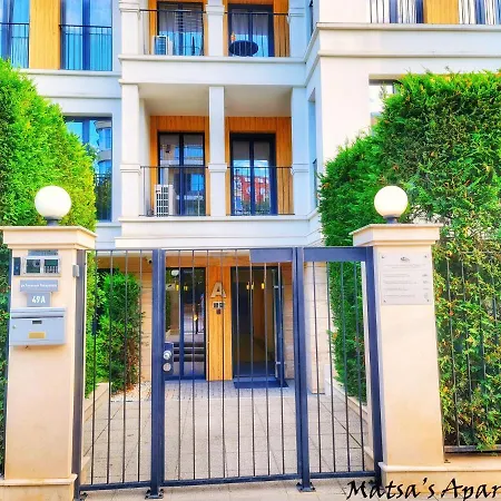 Matsa In Evergreen Complex Daire