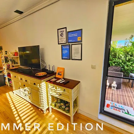 Matsa In Evergreen Complex דירה