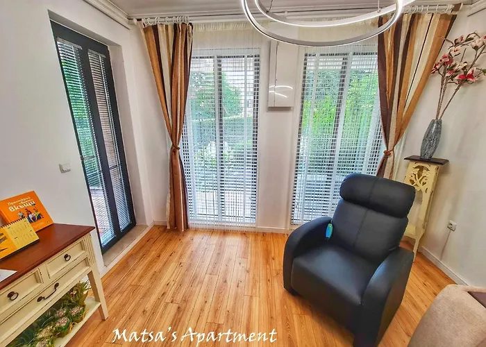 Апартаменты Matsa In Evergreen Complex *